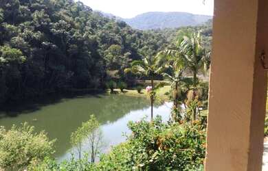 Imagem: A fazenda possui 200.000m² de Área e está localizado em