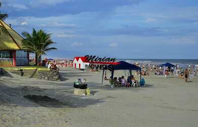 Imagem 1: terreno de esquina 100 metros da praia em Peruibe 250m2 na Mirian Imóveis...