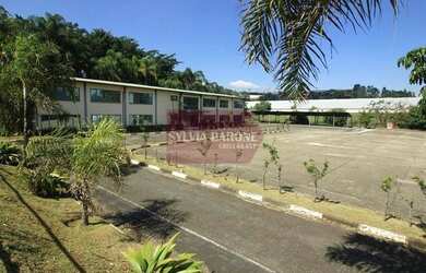 Imagem: O depósito possui 3.383m² de Área e está localizado em