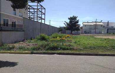 Imagem: O terreno possui 200m² de Área, Imóvel novo e está localizado