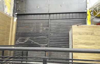 Imagem: O depósito está localizado em Vila Engenho Novo, Barueri para