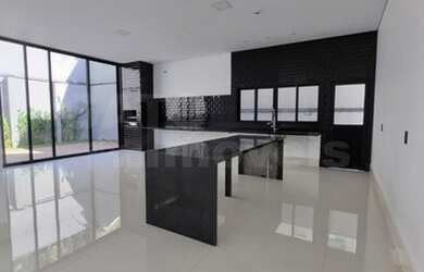 Imagem 3: Casa com piscina para venda no Tamboré 11, Casa para venda em Santana...