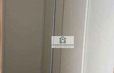 Imagem: A casa em condomínio possui 3 Dormitórios, 1 Banheiro, 4 Vagas