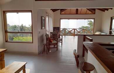 Imagem 1: Casa com 3 Suítes, Piscina e Linda Vista para o Mar, Praia do Veloso