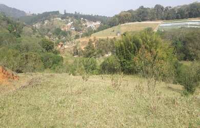 Imagem: O terreno possui 24000m² de Área e está localizado em Jardim