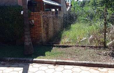 Imagem: O terreno possui 1.000m² de Área e está localizado em Jaboticatubas