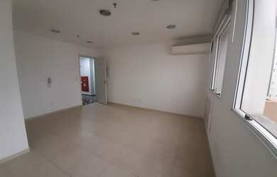 Imagem: O depósito possui 1 Vaga na garagem e 24m² de Área e está