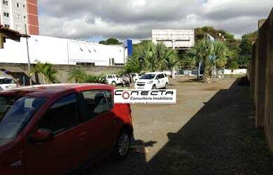 Imagem: O depósito possui 5 Vagas na garagem, 210m² de Área e está