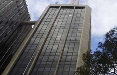 Imagem: O depósito possui 1 Vaga na garagem, 192m² de Área e está