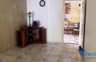 Imagem 2: Casa a venda localizada no bairro Jardim Planalto em Arujá-SP