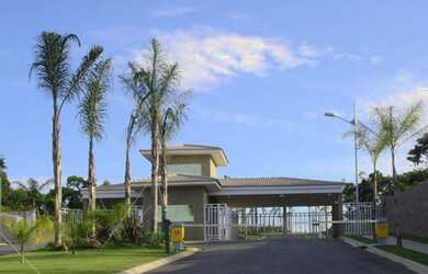 Imagem: O terreno possui 390m² de Área e está localizado em Parque