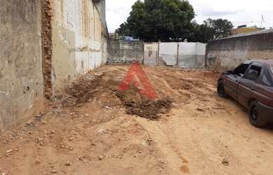 Imagem: O terreno possui 250m² de Área e está localizado em Vila