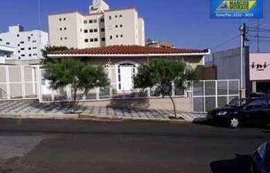 Imagem: O depósito possui 5 Vagas na garagem, 314m² de Área e está