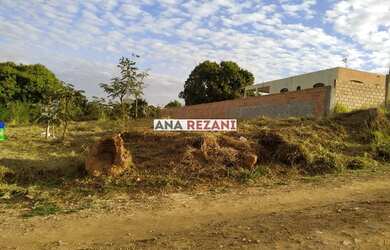 Imagem: O terreno possui 1.000m² de Área e está localizado em Recanto