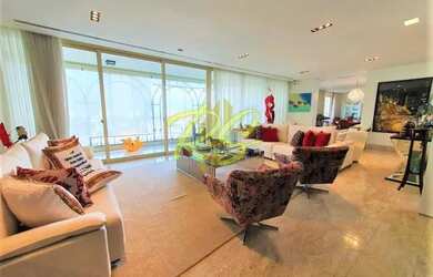 Imagem: O apartamento possui 4 Dormitórios, 5 Banheiros, 5 Vagas na