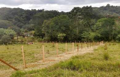 Imagem: O terreno possui 1.462m² de Área e está localizado em Jardim