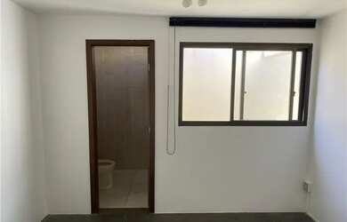 Imagem: O depósito possui 16m² de Área e está localizado em Asa