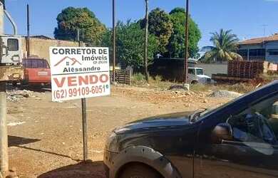 Imagem: O terreno possui 300m² de Área e está localizado em Jardim