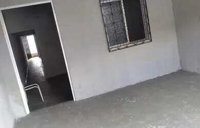 Imagem 2: Vendo casa. Varanda, Área de serviço, 100m² de Áreae1 Vaga na garagem