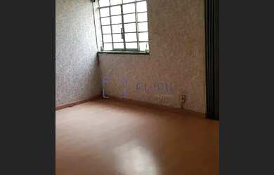 Imagem 2: Casa no bairro do ipiranga, com 3 quartos, sala grande