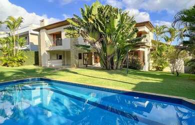 Imagem: A casa em condomínio possui 4 Dormitórios, 2 Banheiros, 5