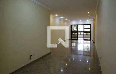 Imagem: O apartamento possui 3 Dormitórios, 3 Banheiros, 2 Vagas na