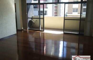 Imagem: O apartamento possui 4 Dormitórios, 4 Banheiros, 3 Vagas na