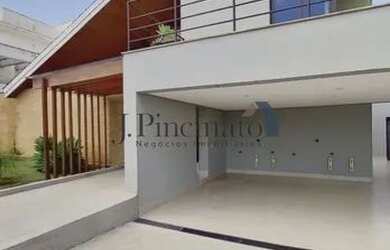 Imagem: A casa em condomínio possui 3 Dormitórios, 4 Banheiros, 5