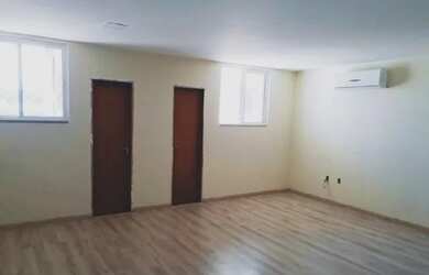 Imagem: O depósito possui 42m² de Área e está localizado em Bacaxá