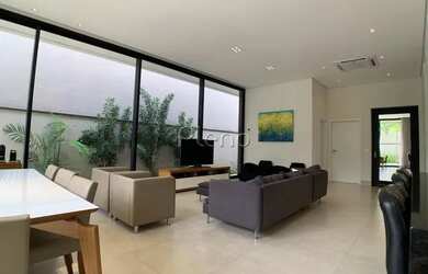 Imagem 9: Venda Casa com 325,09 metroQuadrado, 5 dormitório s , 3 vaga s . Swiss...