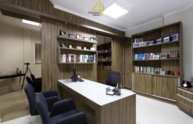 Imagem 11: Sala comercial em frente ao fórum de Tubarão com duas frentes