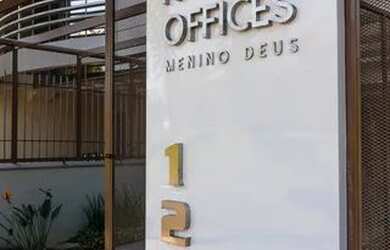 Imagem 8: Sala com 4 Dormitorio s localizado a no bairro Menino Deus em Porto Alegre...