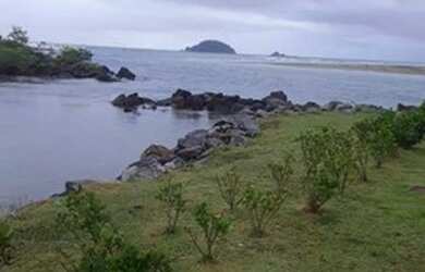 Imagem 1: Terreno para venda com 500 metros quadrados em Guarau - Peruíbe - São Paulo