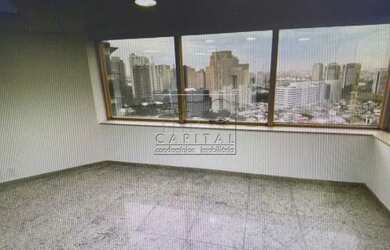 Imagem: O depósito possui 1 Vaga na garagem, 46m² de Área e está