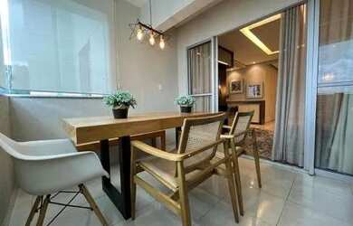 Imagem: O apartamento possui 3 Dormitórios, 2 Banheiros, 2 Vagas na