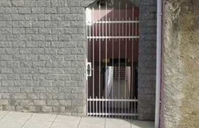 Imagem: A casa possui 3 Dormitórios, 2 Banheiros, 120m² de Área e