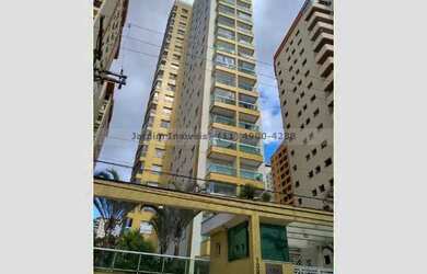 Imagem: O apartamento possui 3 Dormitórios, 1 Banheiro, 3 Vagas na