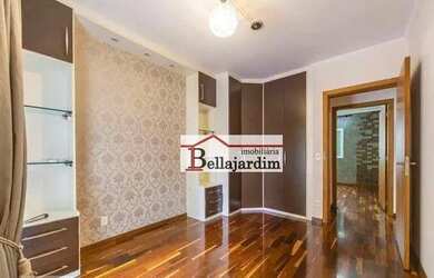 Imagem: O apartamento possui 3 Dormitórios, 3 Banheiros, 3 Vagas na