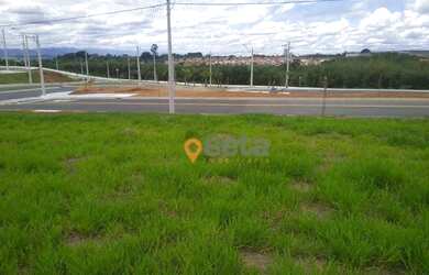 Imagem: O terreno possui 250m² de Área e está localizado em Loteamento