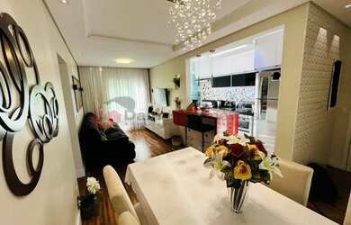 Imagem: O apartamento possui 2 Dormitórios, 1 Banheiro, 2 Vagas na