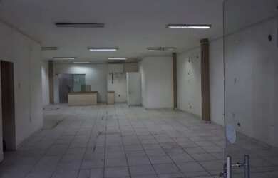 Imagem 3: Imovel 3. Varanda, Imóvel novo, Área de serviçoe300m² de Área