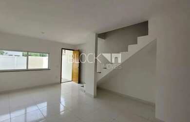 Imagem: A casa em condomínio possui 2 Dormitórios, 2 Banheiros, 1