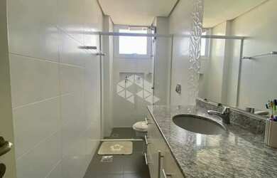 Imagem 12: Cobertura Espetacular com 3 Quartos, Suíte, Piscina e Vista Panorâmica