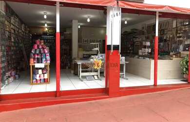 Imagem: O depósito possui 90m² de Área e está localizado em Centro