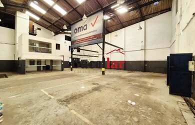 Imagem: O depósito possui 2.354m² de Área e está localizado em