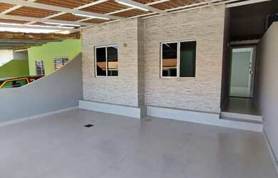 Imagem: A casa em condomínio possui 3 Dormitórios, 2 Banheiros, 2