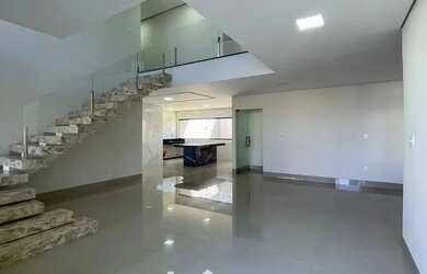 Imagem 9: Casa no Condomínio Pampulha Tennis Residence com 4 Quartos -Montes Claros MG