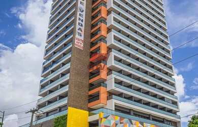 Imagem: O apartamento possui 1 Dormitório, 1 Banheiro, 1 Vaga na garagem