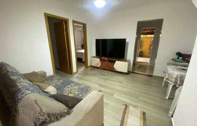 Imagem: A casa em condomínio possui 2 Dormitórios, 1 Banheiro, 2 Vagas