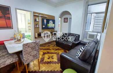 Imagem: O apartamento possui 2 Dormitórios, 2 Banheiros, 65m² de Área